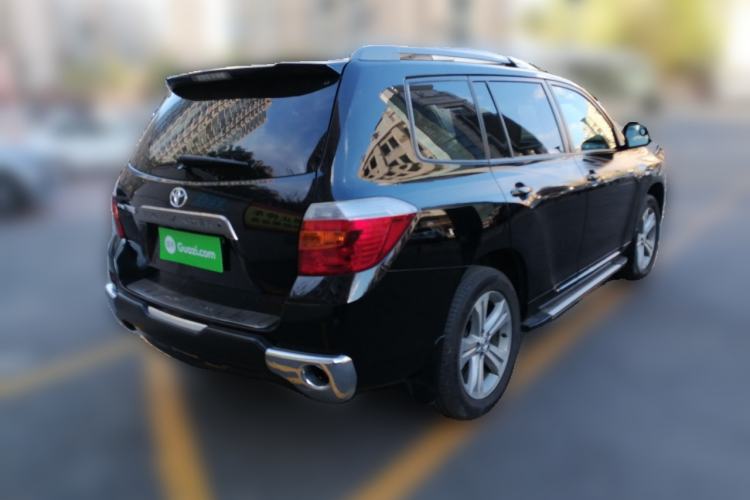 Used Toyota Highlander 2011 2.7L Two-Wheel Drive 7-Seater Luxury Edition Rear Right 45 Deg