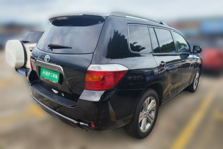 Used Toyota Highlander 2011 2.7L Two-Wheel Drive 7-Seater Luxury Edition Rear Right 45 Deg