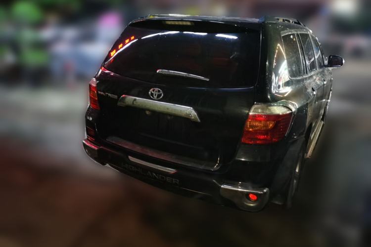 Used Toyota Highlander 2011 2.7L Two-Wheel Drive 7-Seater Elite Edition Rear Right 45 Deg