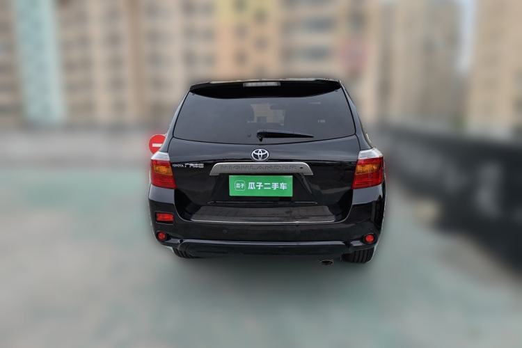 Used Toyota Highlander 2011 2.7L Two-Wheel Drive 7-Seater Luxury Navigation Edition Rear