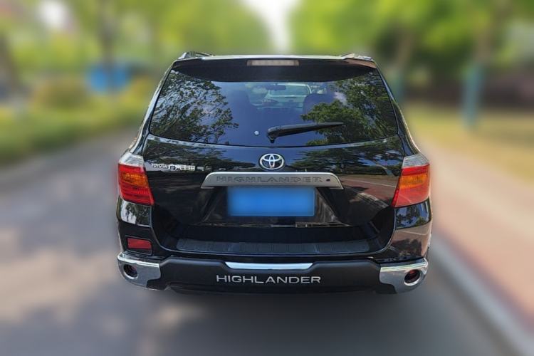 Used Toyota Highlander 2011 2.7L Two-Wheel Drive 7-Seater Luxury Navigation Edition Rear