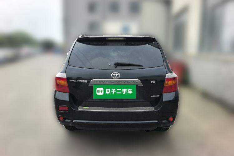 Used Toyota Highlander 2011 2.7L Two-Wheel Drive 7-Seater Luxury Navigation Edition Rear