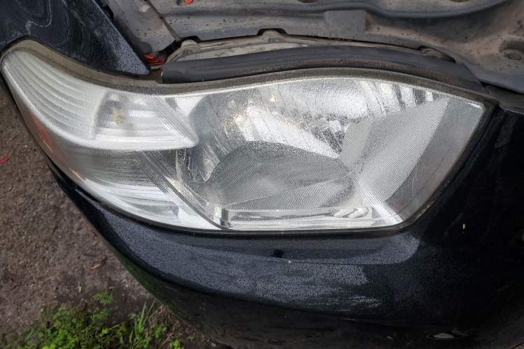Used Toyota Highlander 2011 2.7L Two-Wheel Drive 7-Seater Elite Edition Right Front Headlight