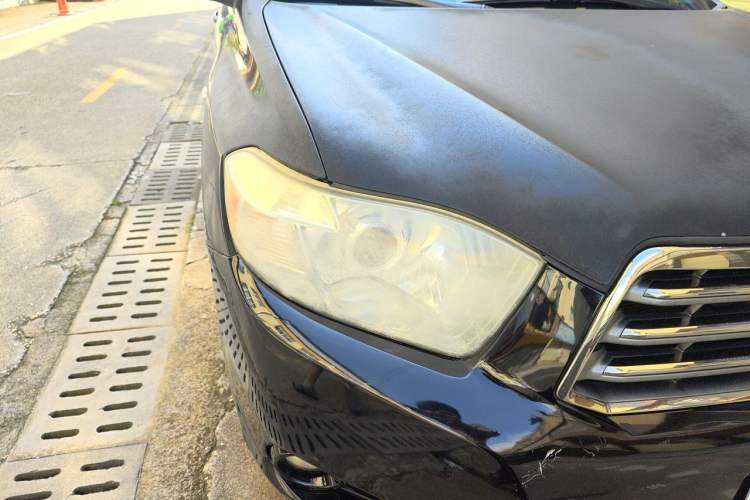 Used Toyota Highlander 2011 2.7L Two-Wheel Drive 7-Seater Luxury Edition Right Front Headlight