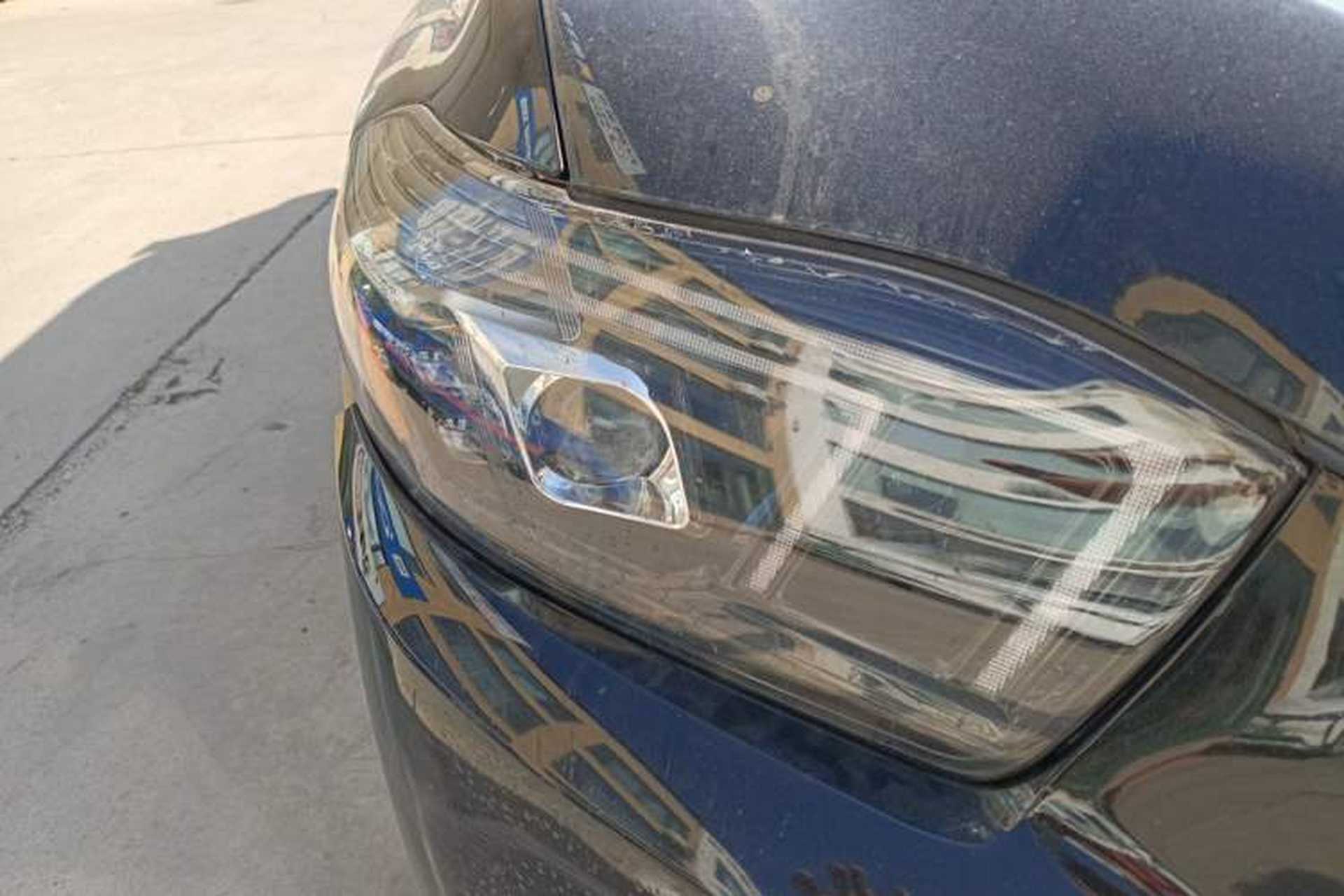Used Toyota Highlander 2011 2.7L Two-Wheel Drive 5-Seater Elite Edition Right Front Headlight