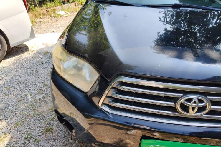 Used Toyota Highlander 2011 2.7L Two-Wheel Drive 7-Seater Luxury Edition Right Front Headlight