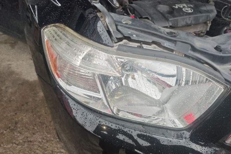Used Toyota Highlander 2011 2.7L Two-Wheel Drive 7-Seater Supreme Edition Right Front Headlight