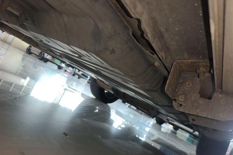 Used Toyota Highlander 2011 2.7L Two-Wheel Drive 7-Seater Luxury Edition Chassis Front Left