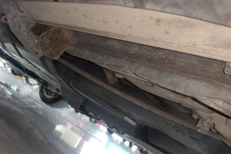 Used Toyota Highlander 2011 2.7L Two-Wheel Drive 7-Seater Luxury Edition Chassis Rear Left