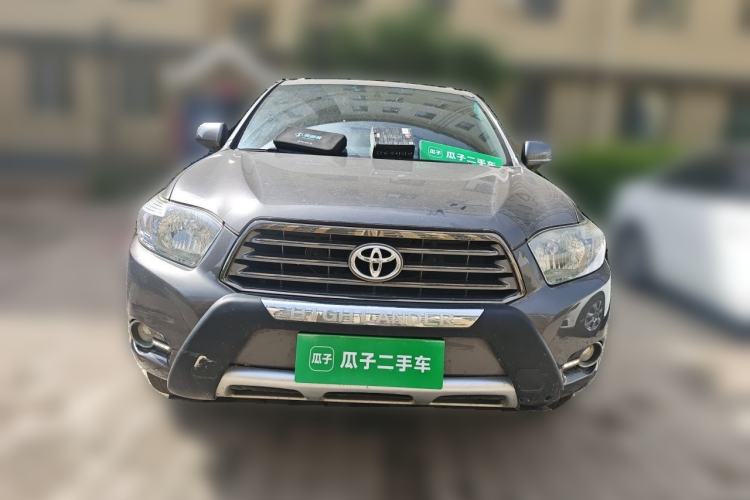 Used Toyota Highlander 2011 2.7L Two-Wheel Drive 7-Seater Luxury Edition Front