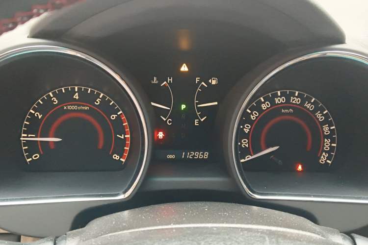 Used Toyota Highlander 2011 2.7L Two-Wheel Drive 7-Seater Luxury Edition Instrument Cluster