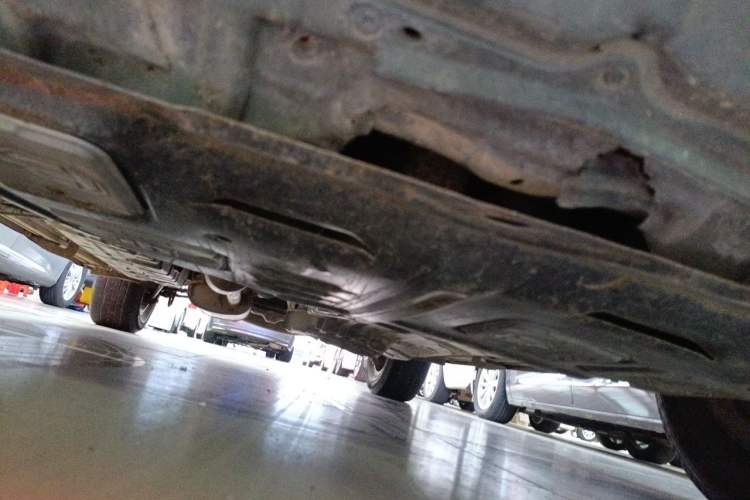 Used Toyota Highlander 2011 2.7L Two-Wheel Drive 5-Seater Elite Edition Chassis Front