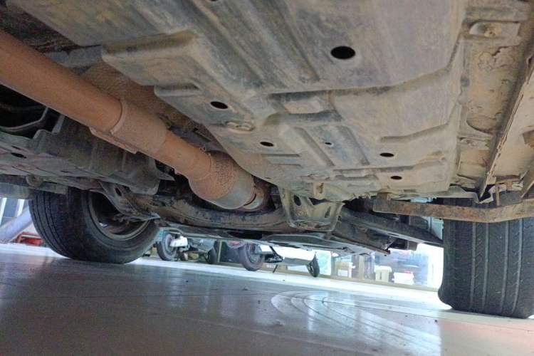 Used Toyota Highlander 2011 2.7L Two-Wheel Drive 5-Seater Elite Edition Chassis Front Right