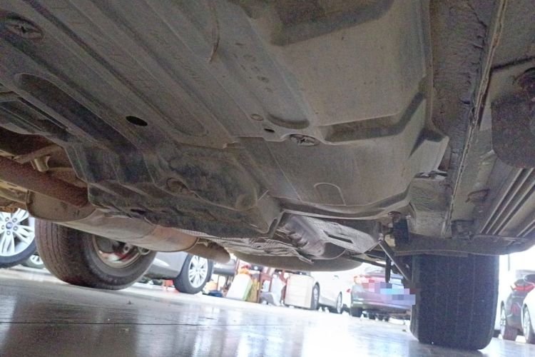Used Toyota Highlander 2011 2.7L Two-Wheel Drive 5-Seater Elite Edition Chassis Rear Left