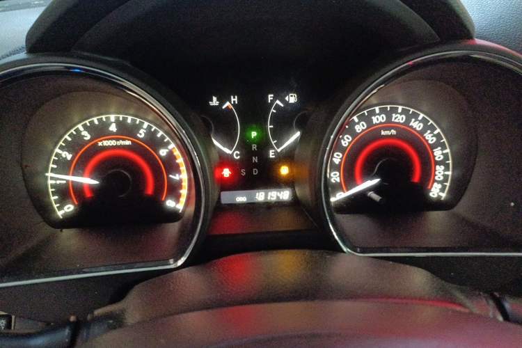 Used Toyota Highlander 2011 2.7L Two-Wheel Drive 5-Seater Elite Edition Instrument Cluster