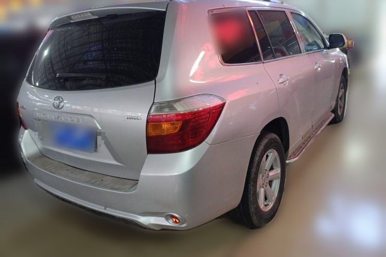 Used Toyota Highlander 2011 2.7L Two-Wheel Drive 5-Seater Elite Edition Rear Right 45 Deg