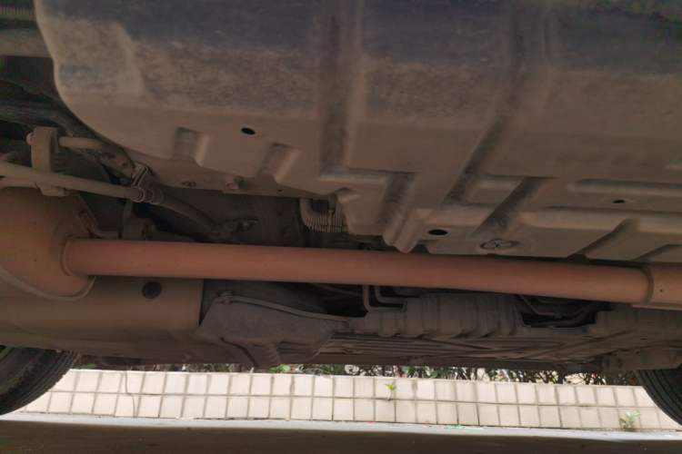 Used Toyota Highlander 2011 2.7L Two-Wheel Drive 7-Seater Luxury Edition Chassis Front