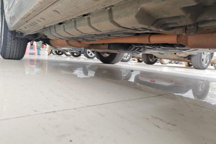 Used Toyota Highlander 2011 2.7L Two-Wheel Drive 5-Seater Elite Edition Chassis Front Right