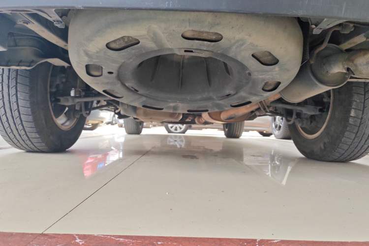 Used Toyota Highlander 2011 2.7L Two-Wheel Drive 5-Seater Elite Edition Chassis Rear