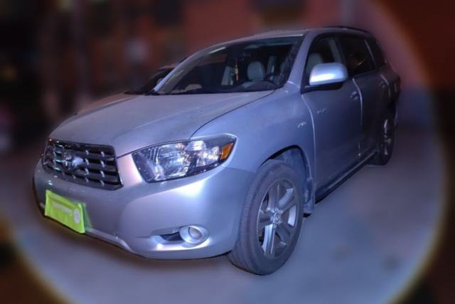 Used Toyota Highlander 2011 2.7L Two-Wheel Drive 7-Seater Luxury Edition