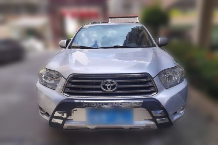 Used Toyota Highlander 2011 2.7L Two-Wheel Drive 7-Seater Luxury Edition Front