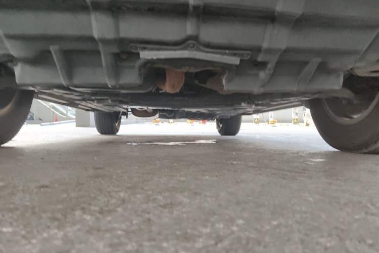Used Toyota Highlander 2011 2.7L Two-Wheel Drive 7-Seater Elite Edition Chassis Front