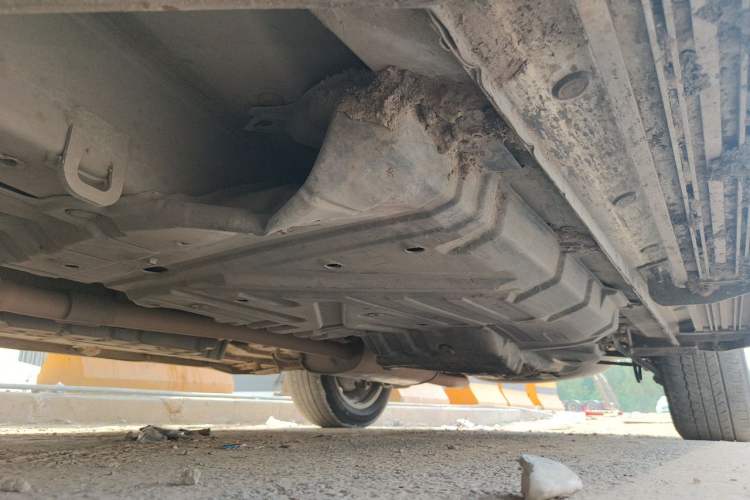 Used Toyota Highlander 2011 2.7L Two-Wheel Drive 7-Seater Luxury Edition Chassis Front Left
