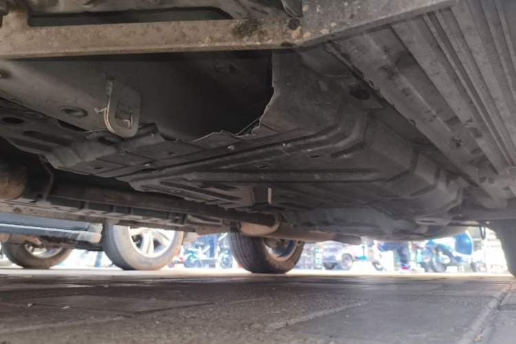 Used Toyota Highlander 2011 2.7L Two-Wheel Drive 5-Seater Sport Edition Chassis Front Left