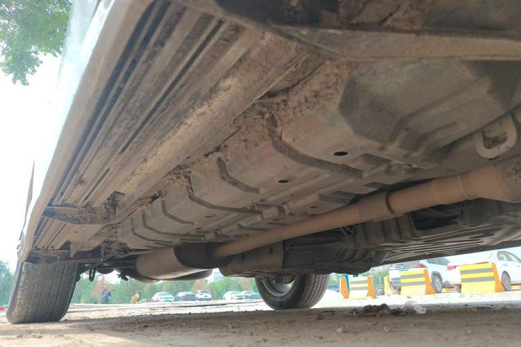 Used Toyota Highlander 2011 2.7L Two-Wheel Drive 7-Seater Luxury Edition Chassis Front Right