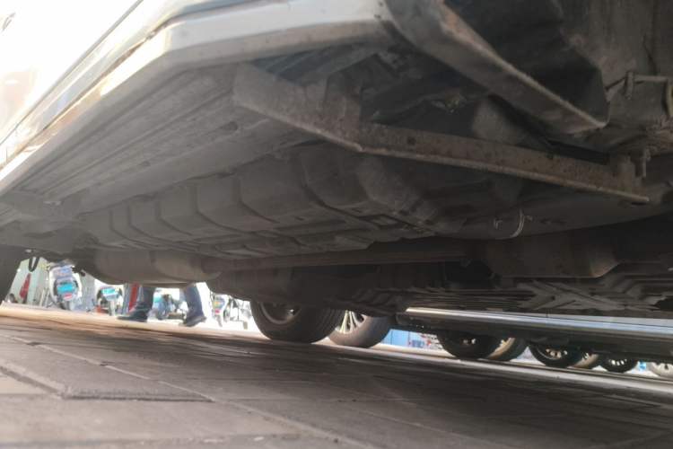 Used Toyota Highlander 2011 2.7L Two-Wheel Drive 5-Seater Sport Edition Chassis Front Right