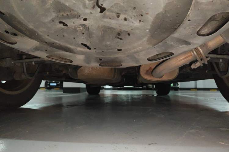 Used Toyota Highlander 2011 2.7L Two-Wheel Drive 7-Seater Luxury Edition Chassis Rear