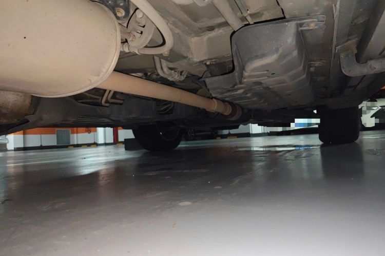 Used Toyota Highlander 2011 2.7L Two-Wheel Drive 7-Seater Luxury Edition Chassis Rear Right