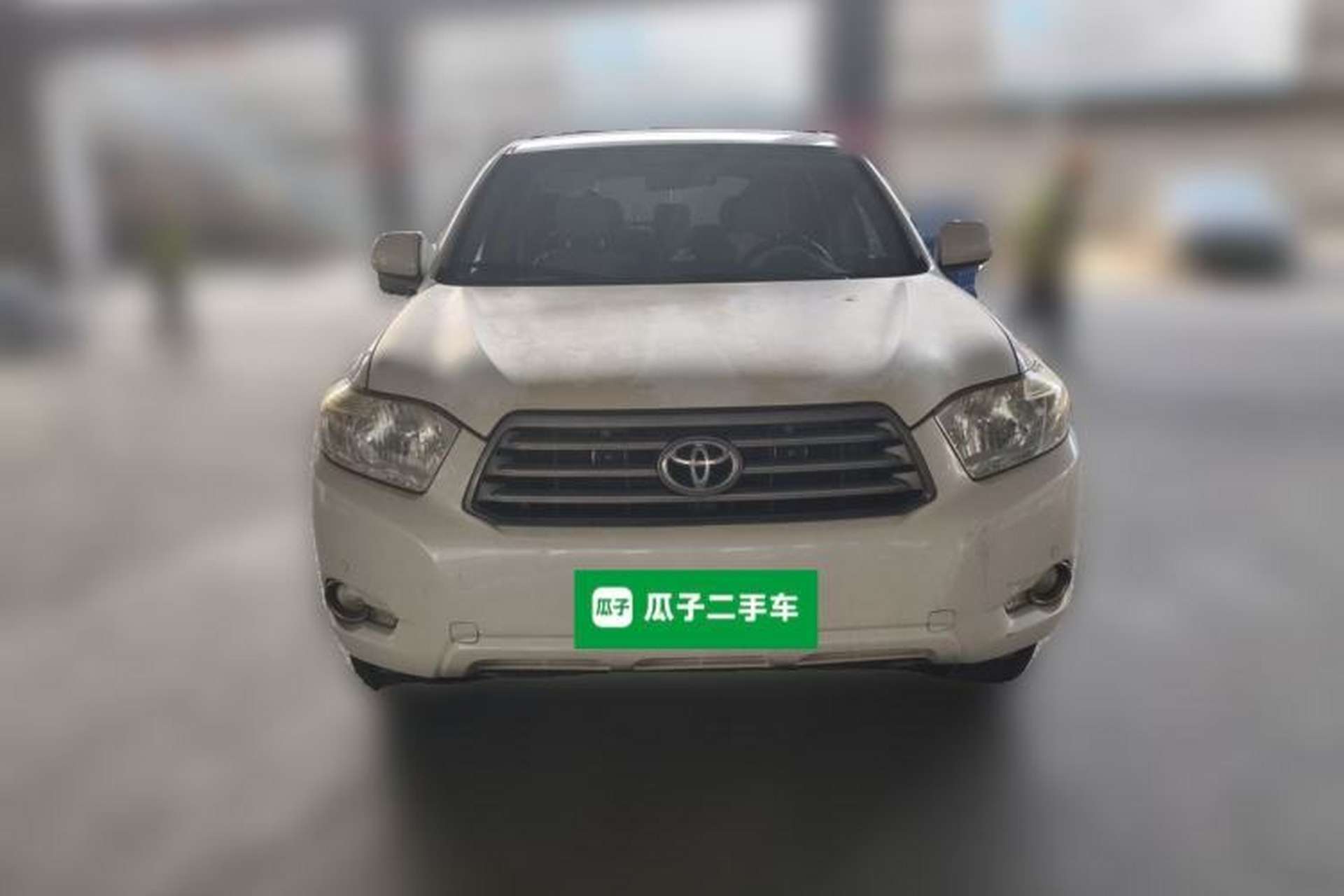 Used Toyota Highlander 2011 2.7L Two-Wheel Drive 7-Seater Elite Edition Front