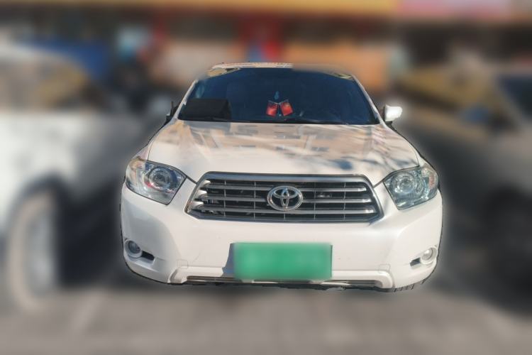 Used Toyota Highlander 2011 2.7L Two-Wheel Drive 5-Seater Sport Edition Front