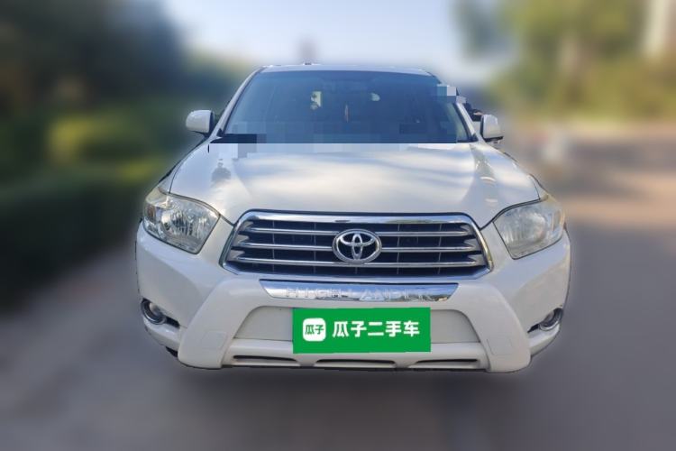 Used Toyota Highlander 2011 2.7L Two-Wheel Drive 7-Seater Supreme Edition Front