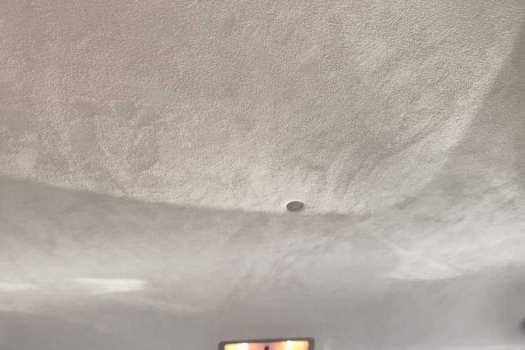 Used Toyota Highlander 2011 2.7L Two-Wheel Drive 5-Seater Sport Edition Headliner