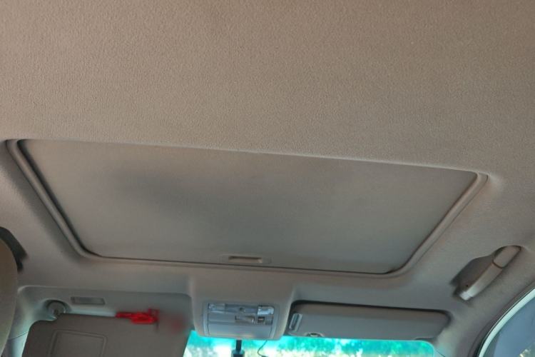 Used Toyota Highlander 2011 2.7L Two-Wheel Drive 7-Seater Luxury Edition Headliner