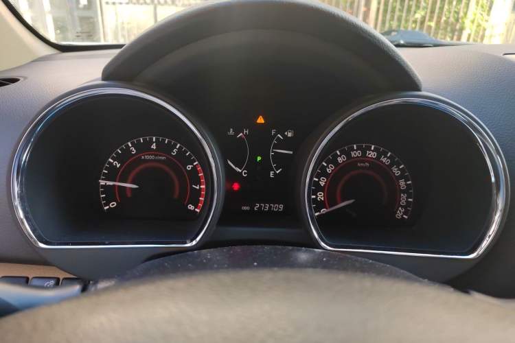 Used Toyota Highlander 2011 2.7L Two-Wheel Drive 7-Seater Luxury Edition Instrument Cluster