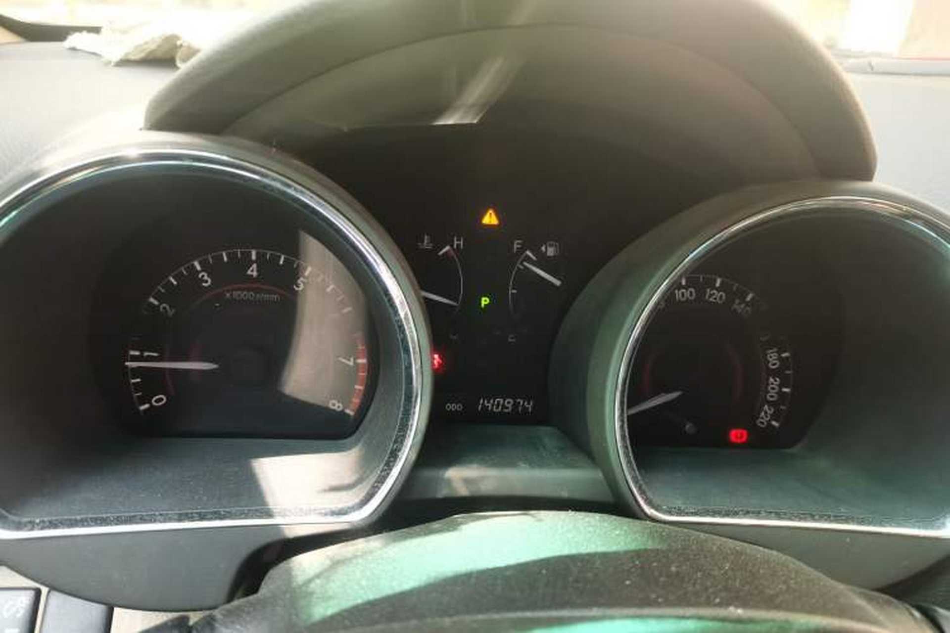 Used Toyota Highlander 2011 2.7L Two-Wheel Drive 7-Seater Luxury Edition Instrument Cluster