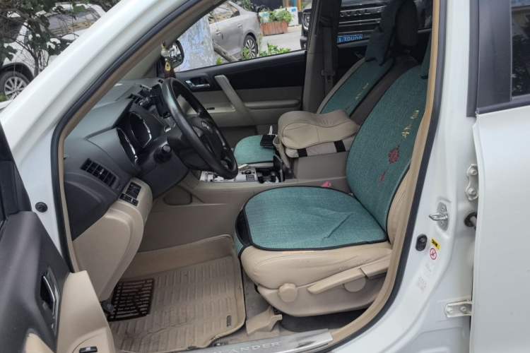 Used Toyota Highlander 2011 2.7L Two-Wheel Drive 5-Seater Elite Edition Left Front Seat