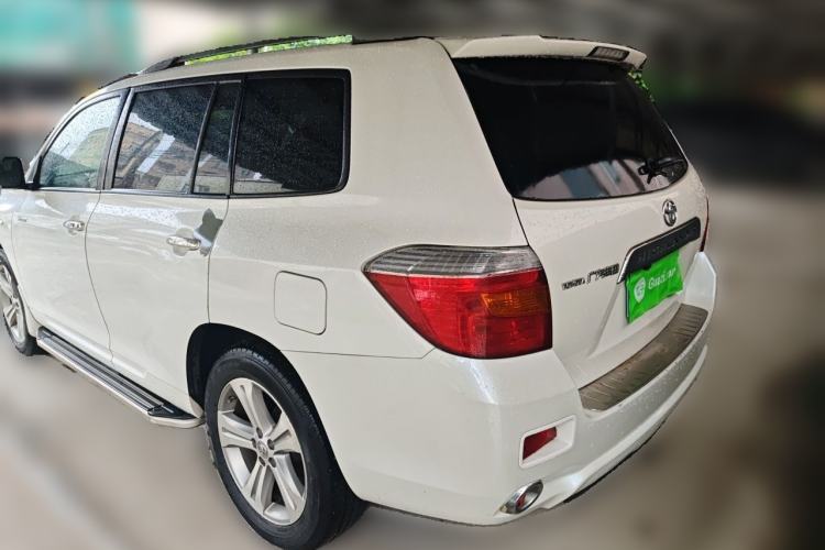 Used Toyota Highlander 2011 2.7L Two-Wheel Drive 7-Seater Luxury Edition Rear Left 45 Deg