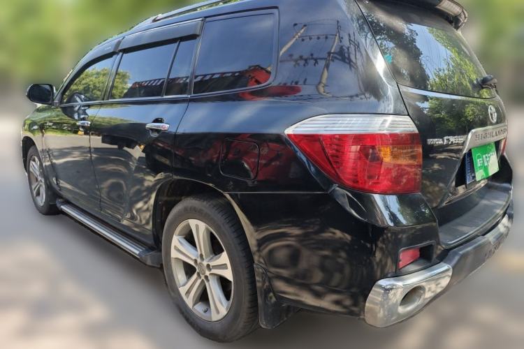 Used Toyota Highlander 2011 2.7L Two-Wheel Drive 7-Seater Luxury Edition Rear Left 45 Deg