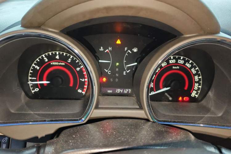 Used Toyota Highlander 2011 2.7L Two-Wheel Drive 7-Seater Luxury Edition Instrument Cluster