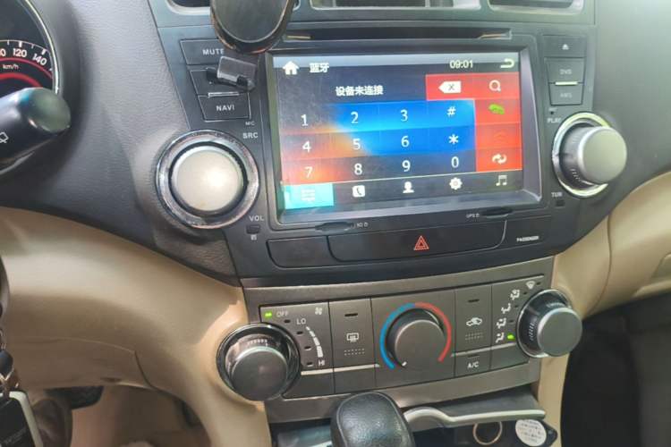 Used Toyota Highlander 2012 2.7L 2WD 5-Seater Elite Edition Audio And AC Panel