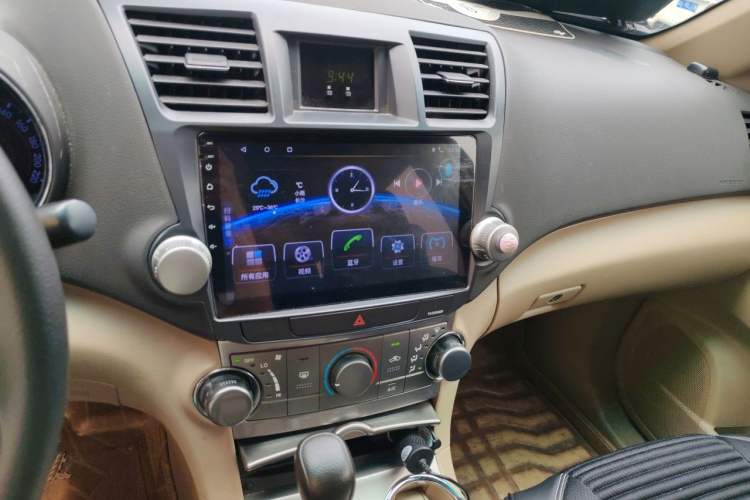 Used Toyota Highlander 2012 2.7L 2WD 5-Seater Elite Edition Audio And AC Panel