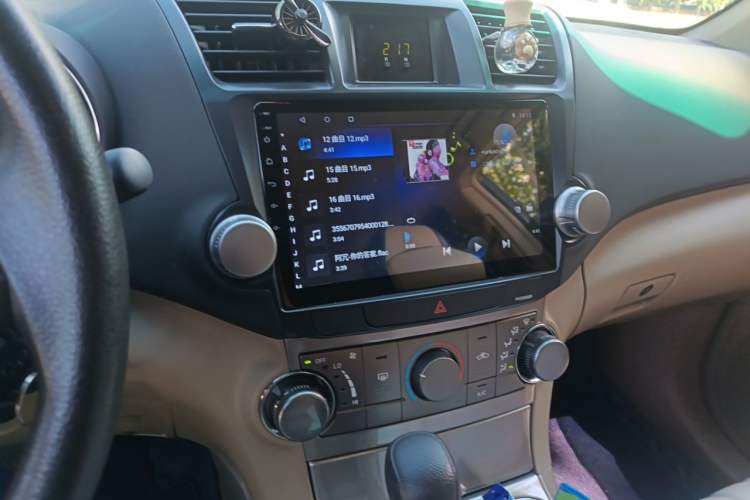 Used Toyota Highlander 2012 2.7L 2WD 5-Seater Elite Edition Audio And AC Panel