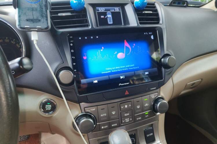 Used Toyota Highlander 2012 3.5L 4x4 7-Seater Luxury Edition Audio And AC Panel