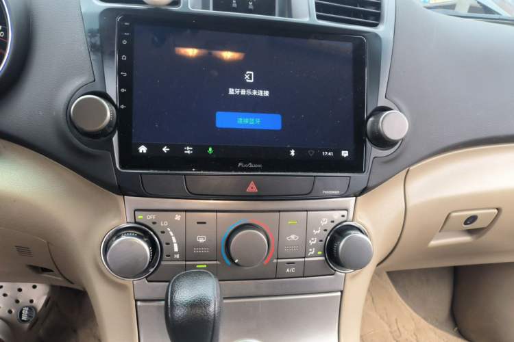 Used Toyota Highlander 2012 3.5L 4x4 7-Seater Elite Edition Audio And AC Panel