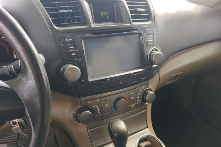 Used Toyota Highlander 2012 2.7L 2WD 5-Seater Elite Edition Audio And AC Panel