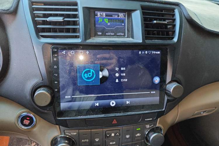 Used Toyota Highlander 2012 2.7L Two-Wheel Drive 7-Seater Luxury Edition Audio And AC Panel
